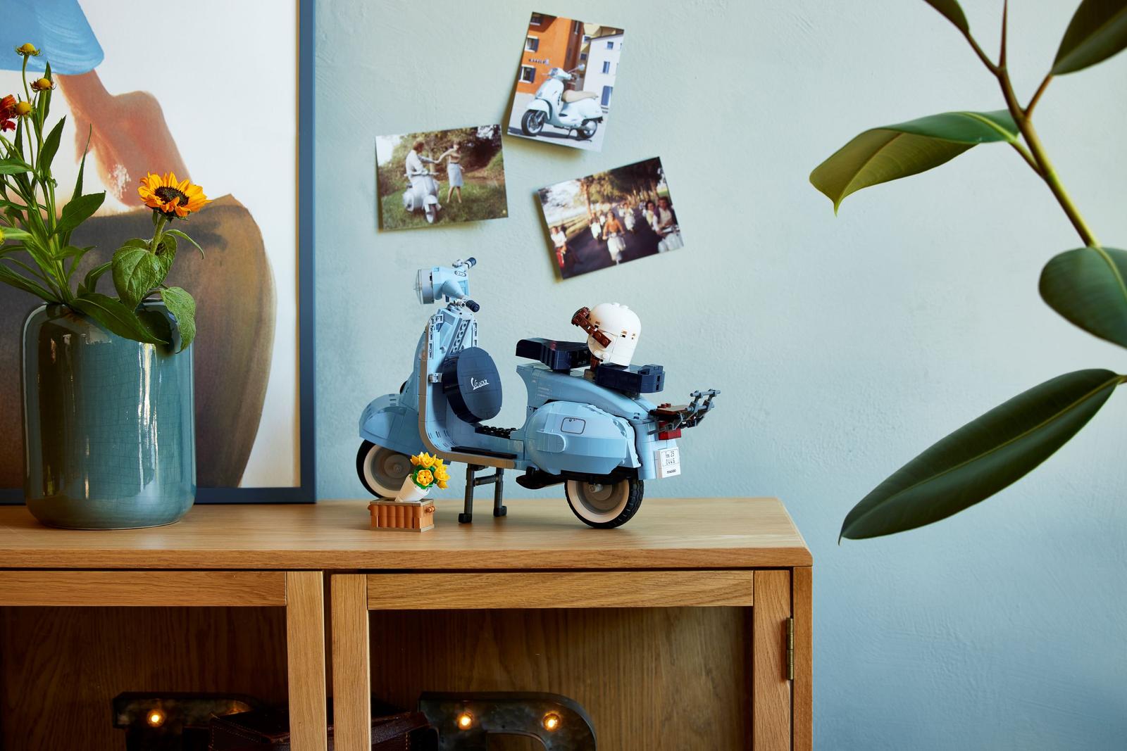 LEGO® Vespa 125