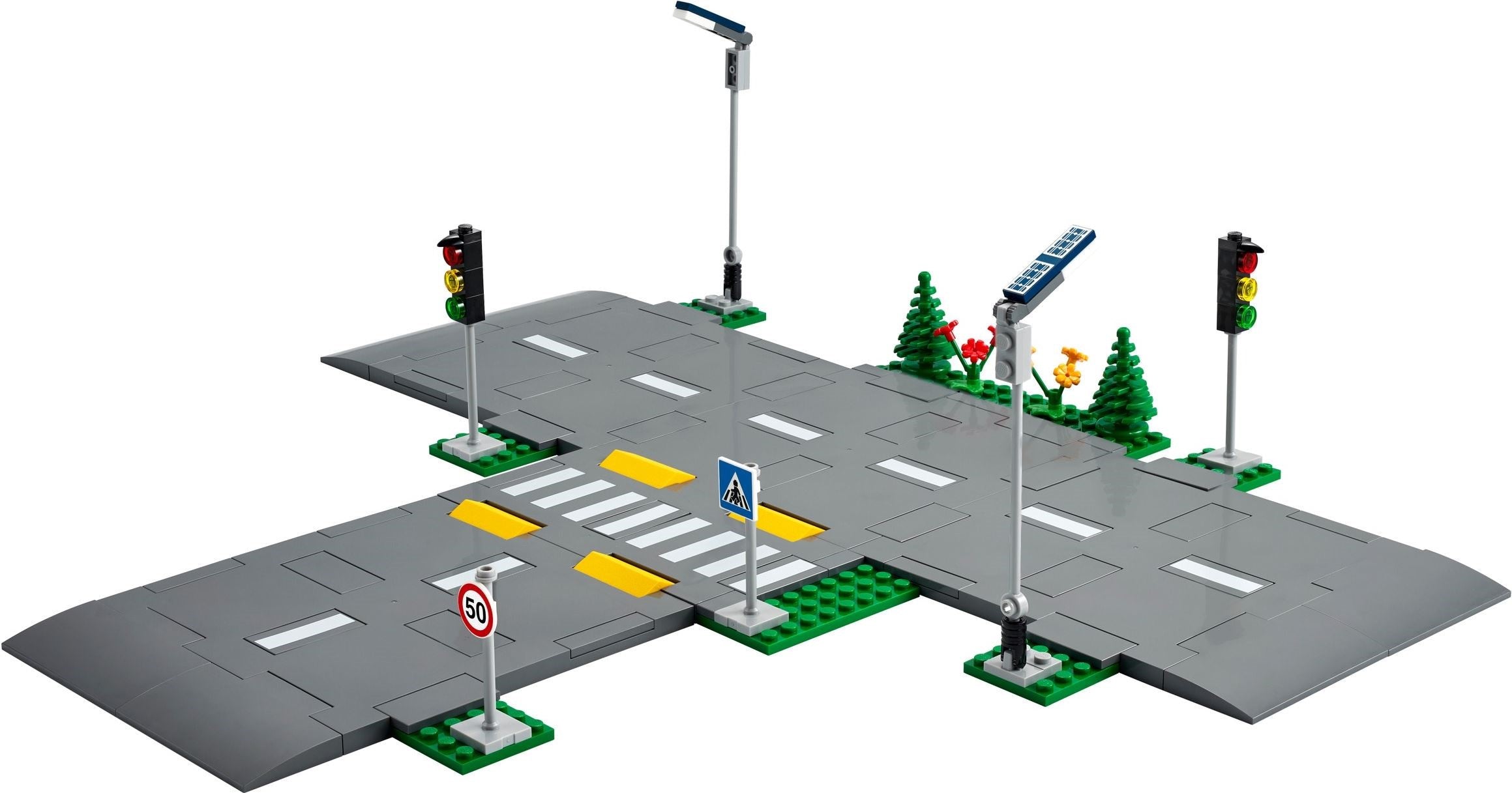 LEGO® street intersection with traffic lights