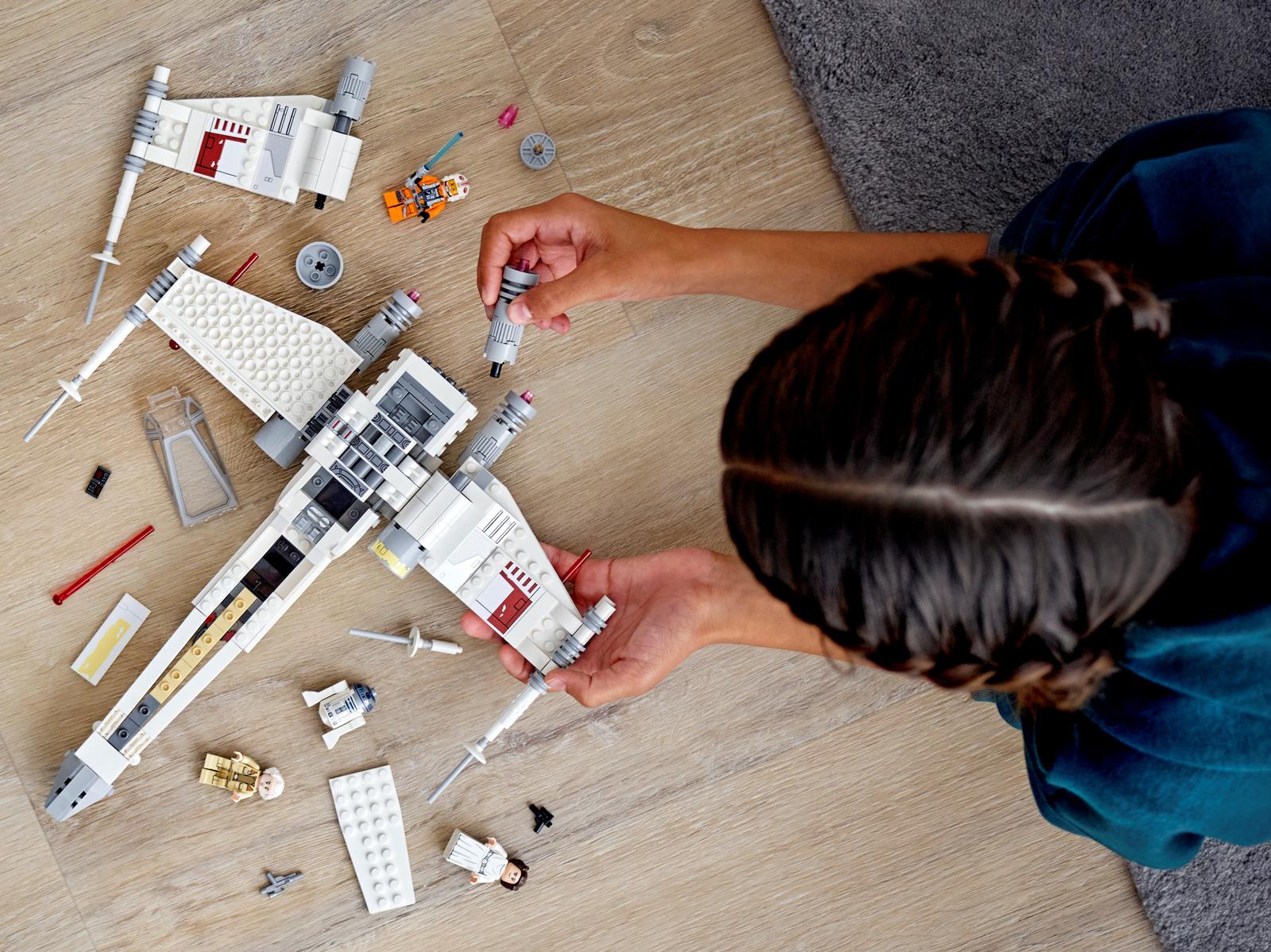LEGO® Luke Skywalker's X-Wing Fighter™