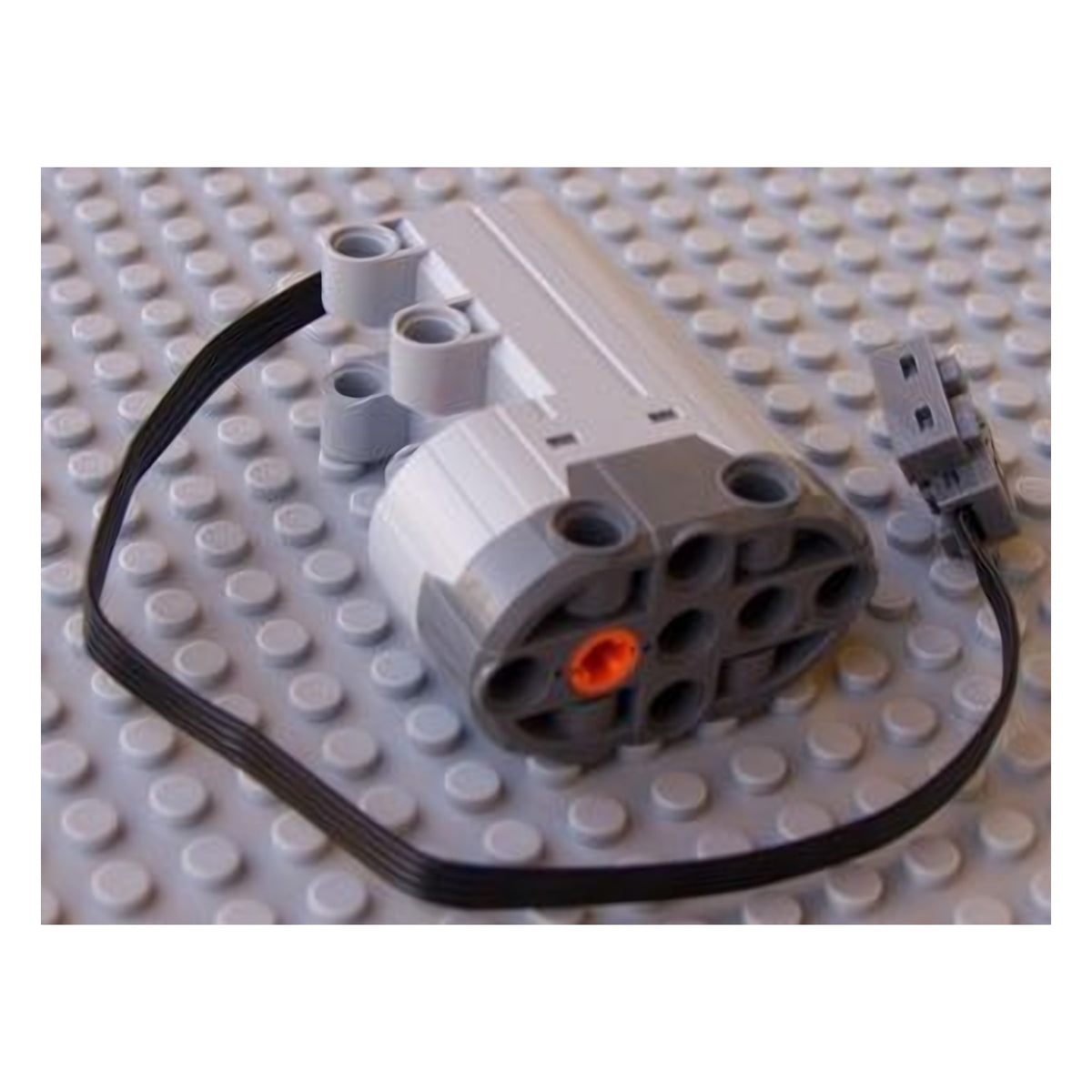 LEGO  Motoren & Aktuatoren - Servomotor 9V mit dunkelgrauer Unterseite